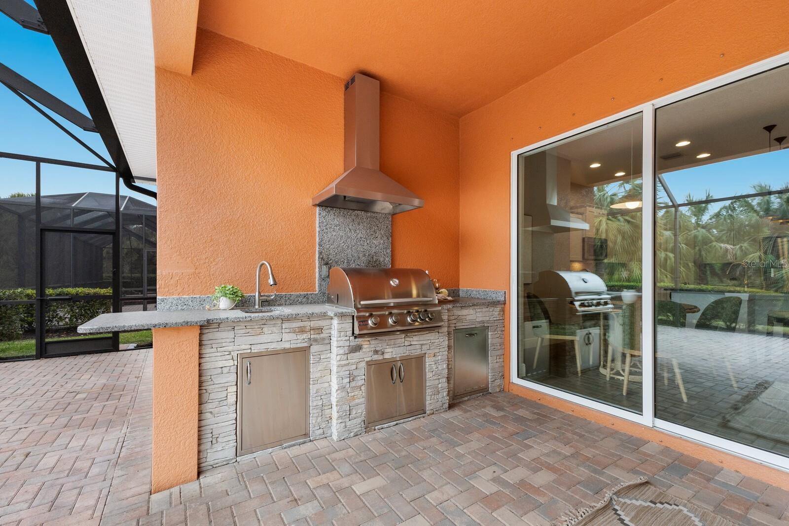 5203 LAKE OVERLOOK AVE, BRADENTON, FL, 34208