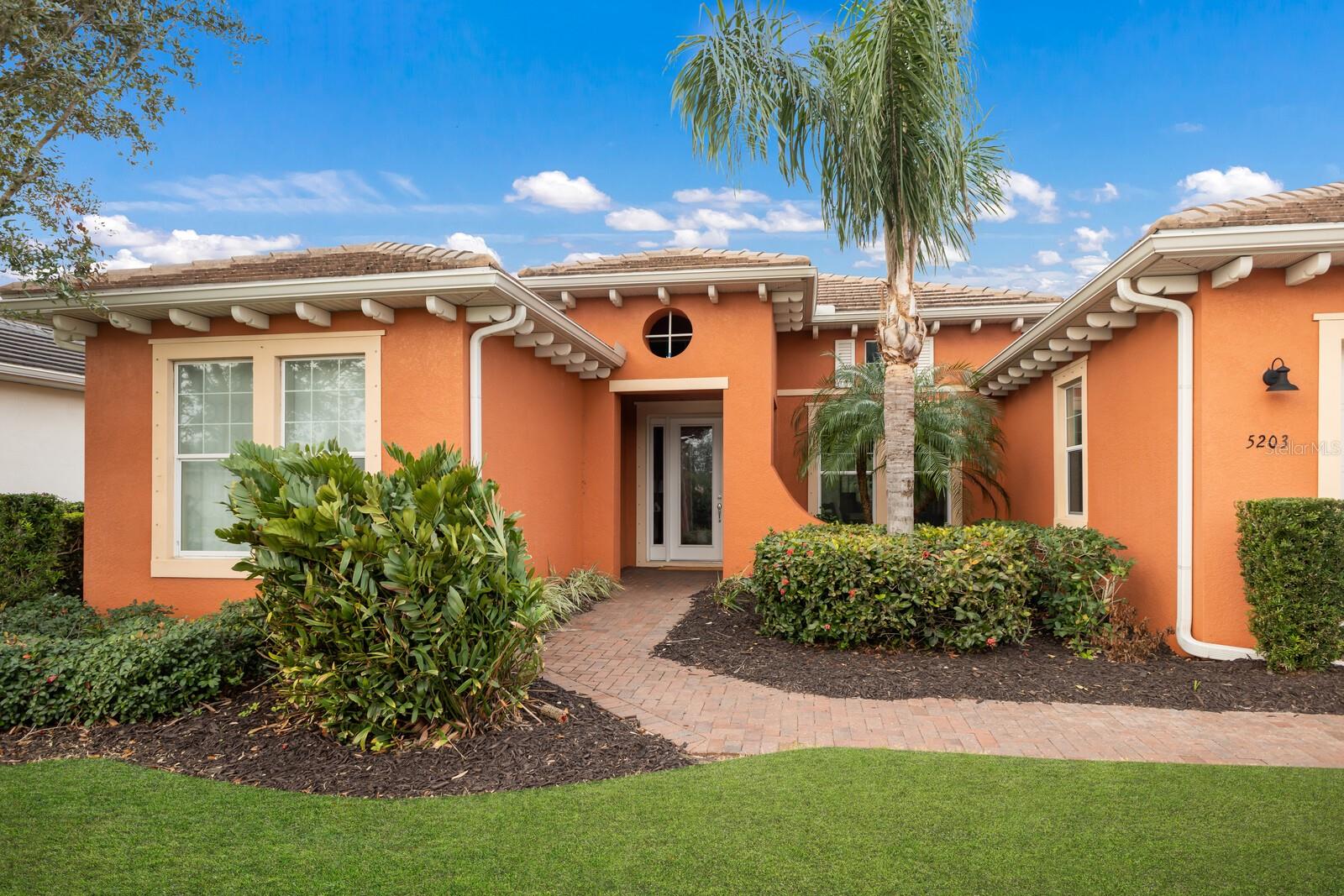 5203 LAKE OVERLOOK AVE, BRADENTON, FL, 34208