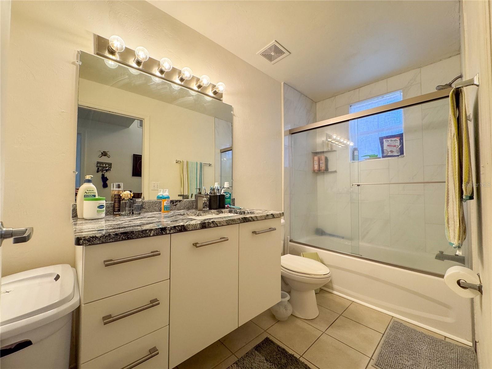 20 SW 6TH ST #212, GAINESVILLE, FL, 32601