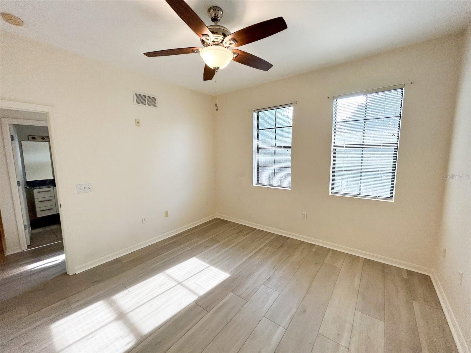 20 SW 6TH ST #212, GAINESVILLE, FL, 32601