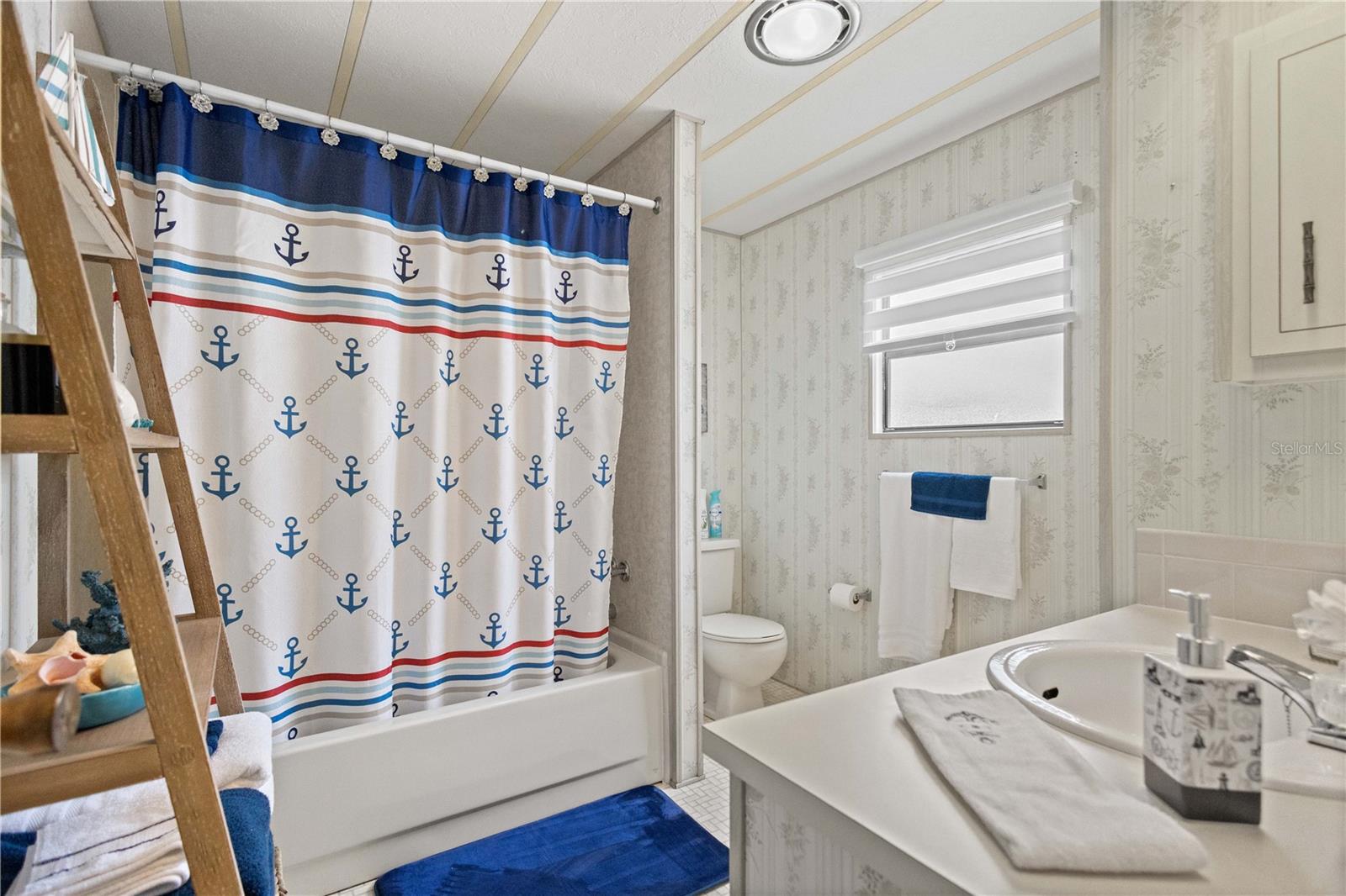 C7503592 Property Photo