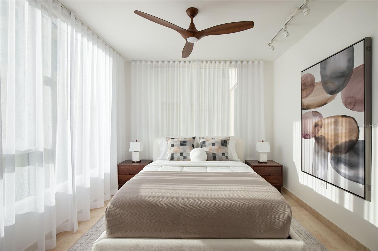 PR9111132 Property Photo