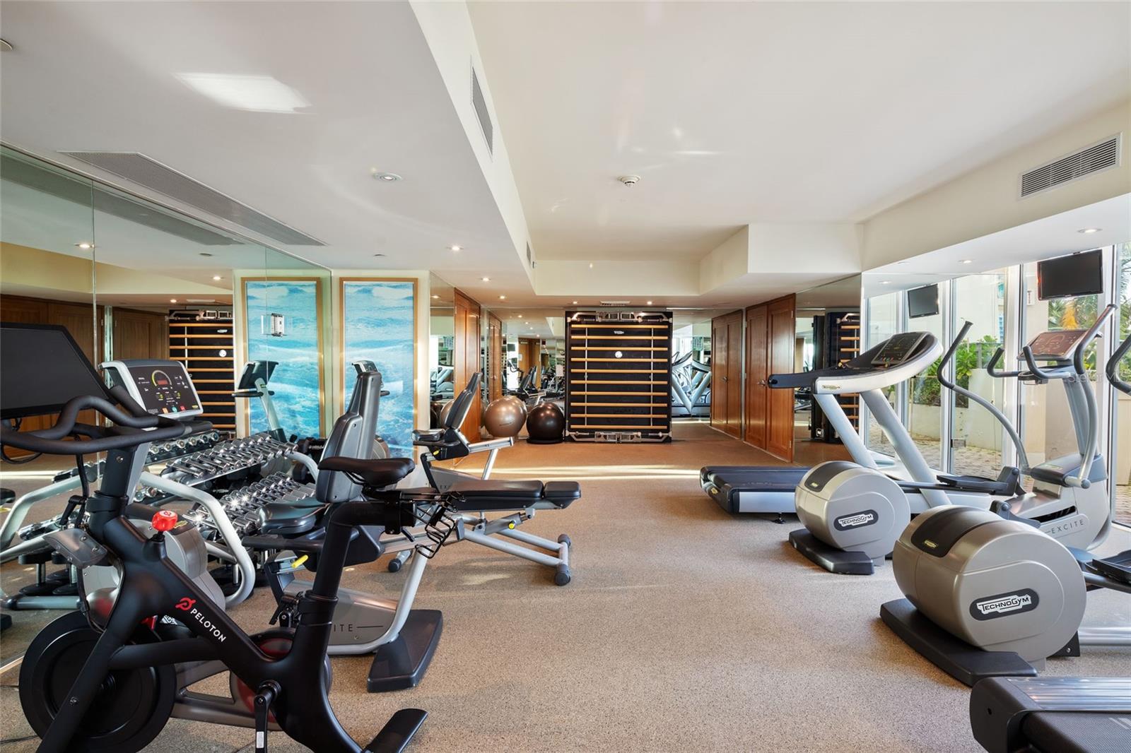 PR9111132 Property Photo