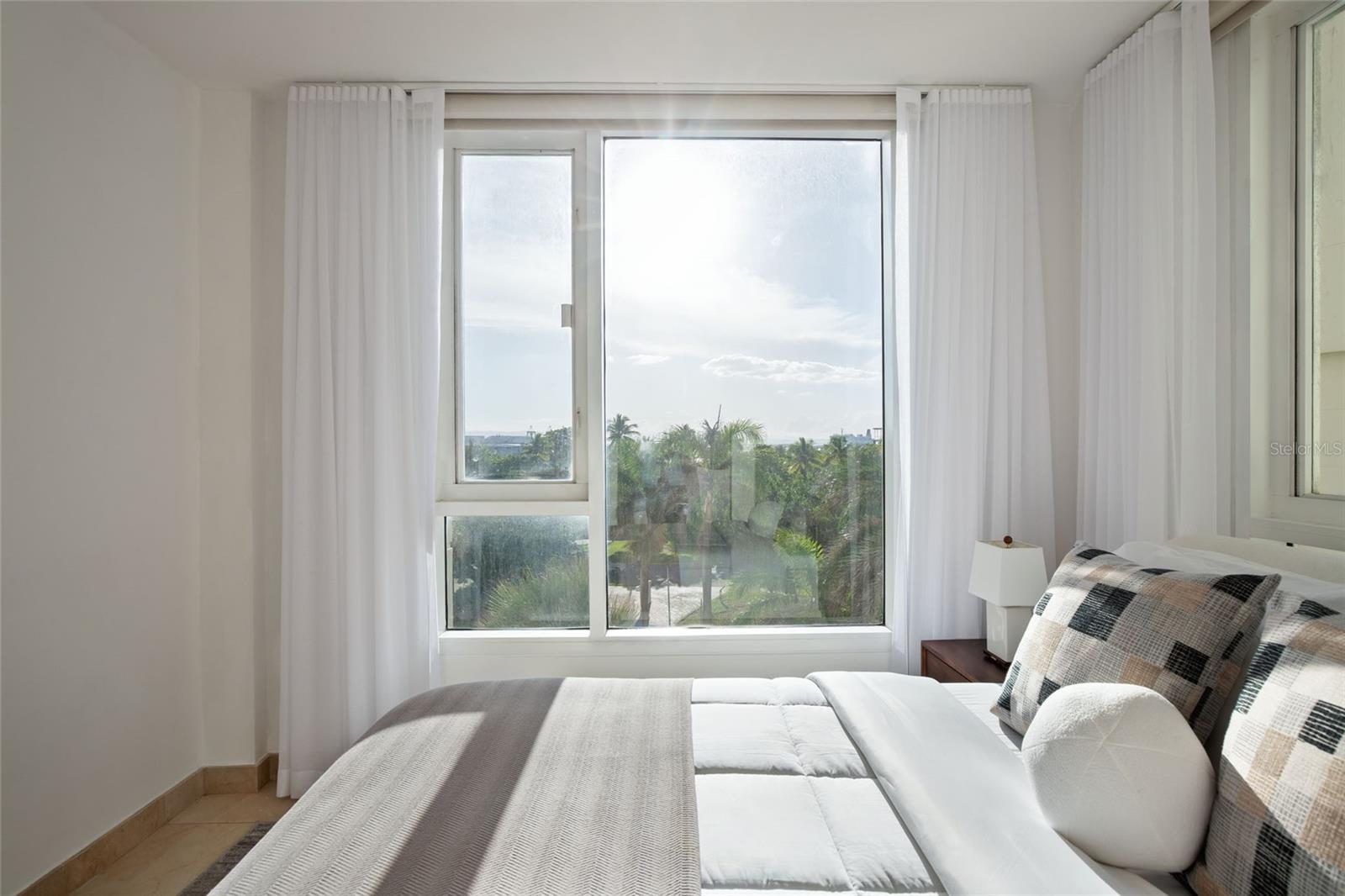 PR9111132 Property Photo