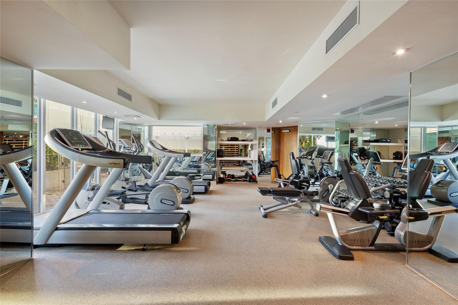 PR9111132 Property Photo