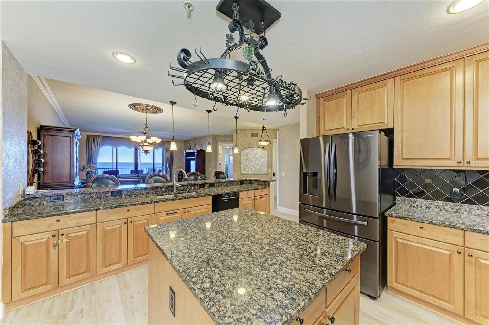 87 VIVANTE BLVD #403, PUNTA GORDA, FL, 33950