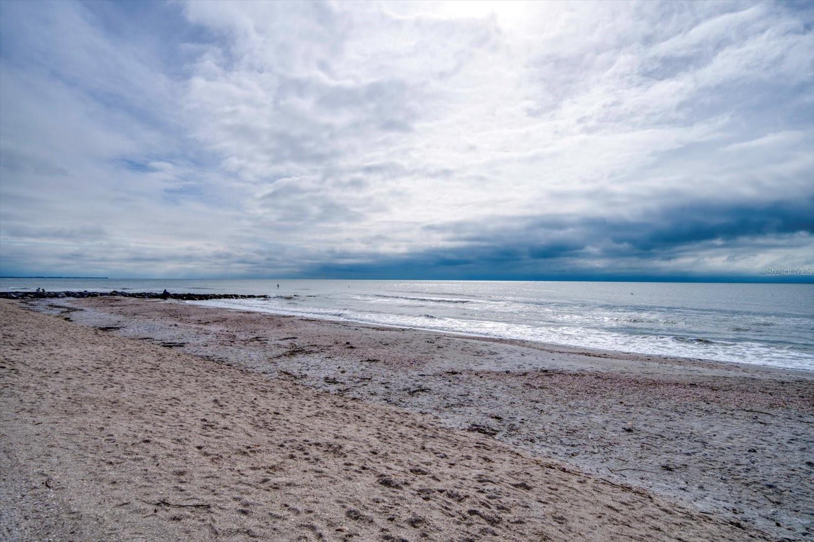 8581 W GULF BLVD, TREASURE ISLAND, FL, 33706