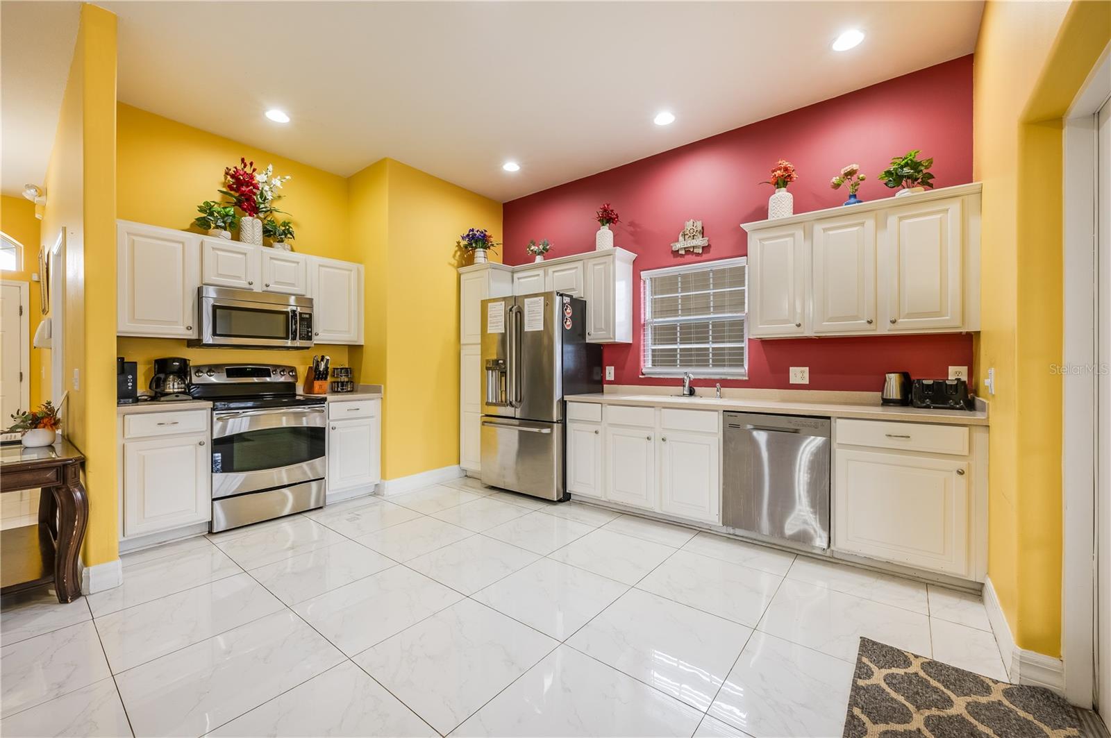 111 VISTA DR, DAVENPORT, FL, 33897
