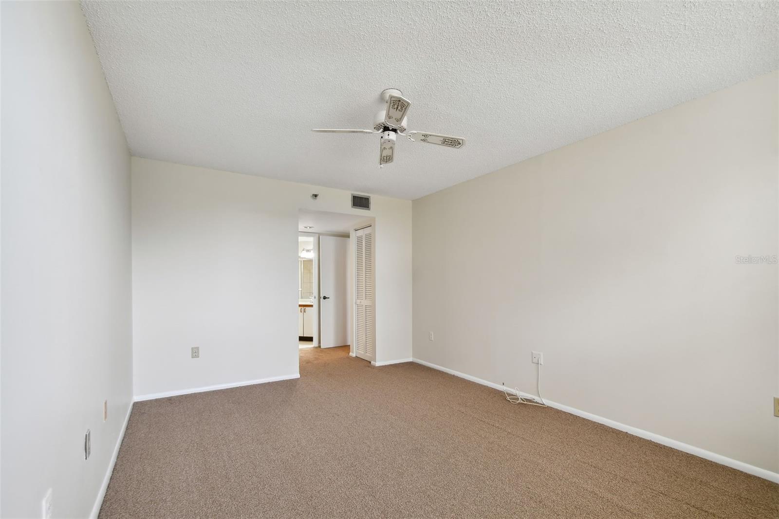 2333 FEATHER SOUND DR #E201, CLEARWATER, FL, 33762