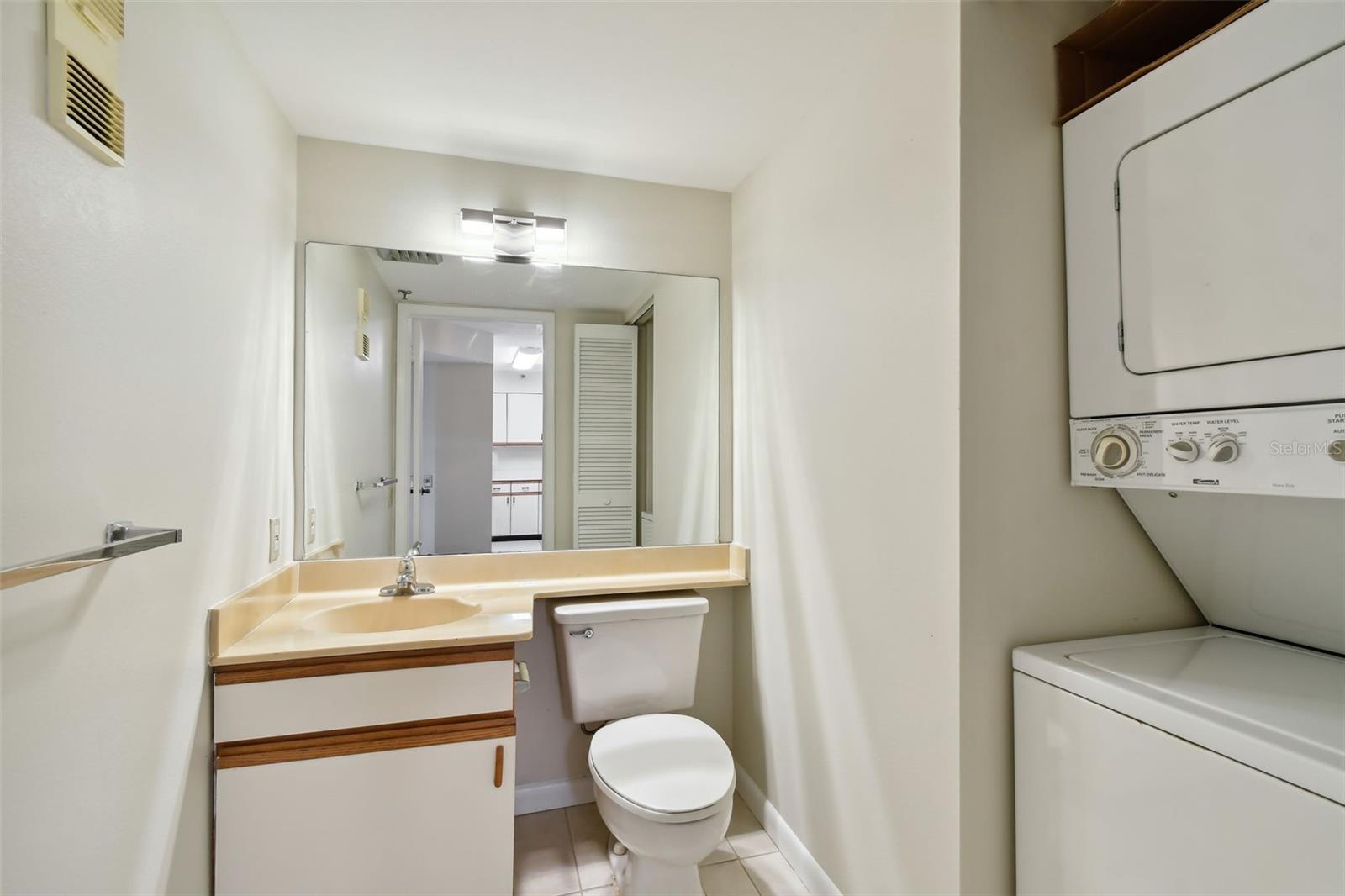 2333 FEATHER SOUND DR #E201, CLEARWATER, FL, 33762