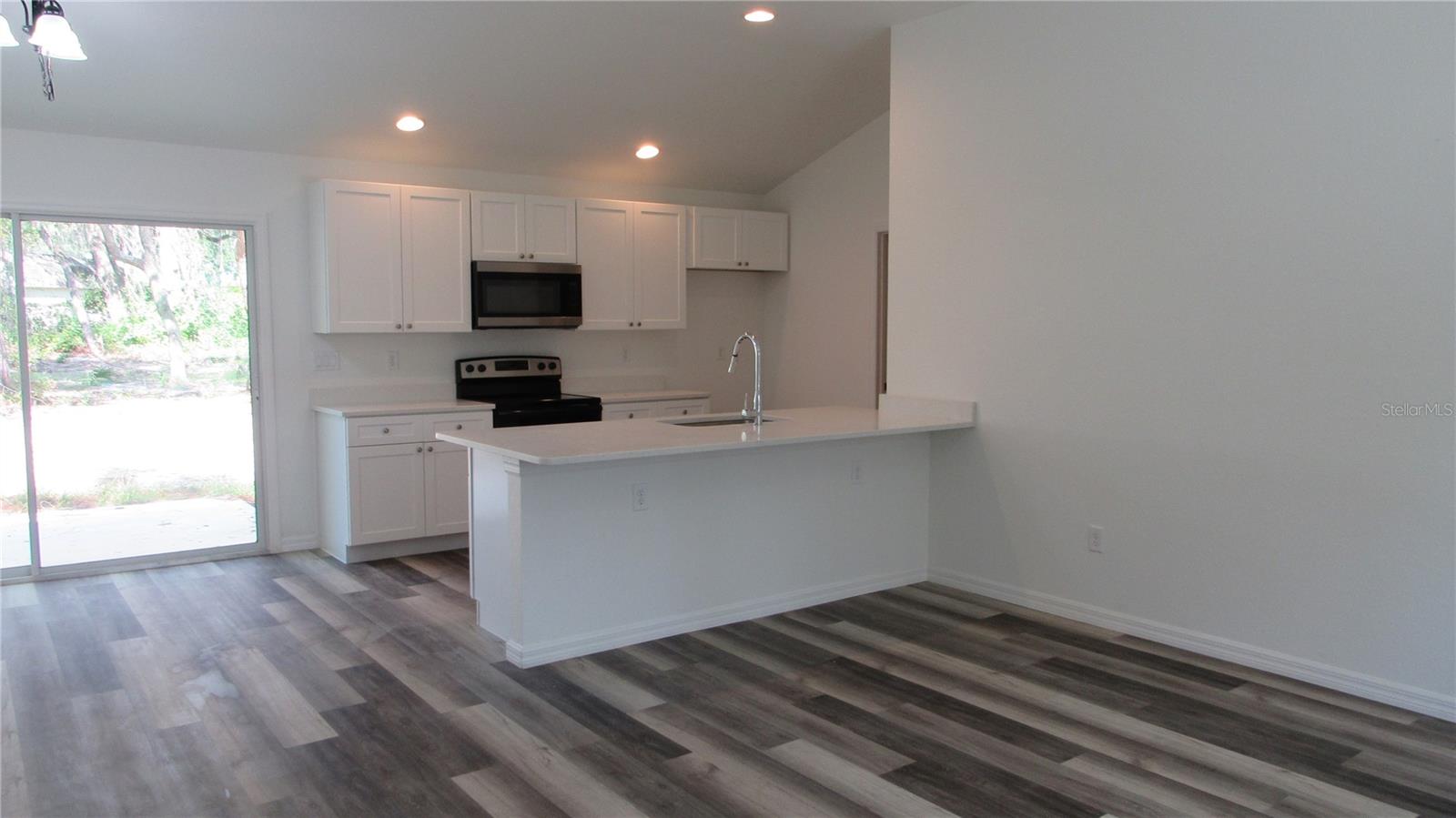 13099 NE 7 LOOP, SILVER SPRINGS, FL, 34488