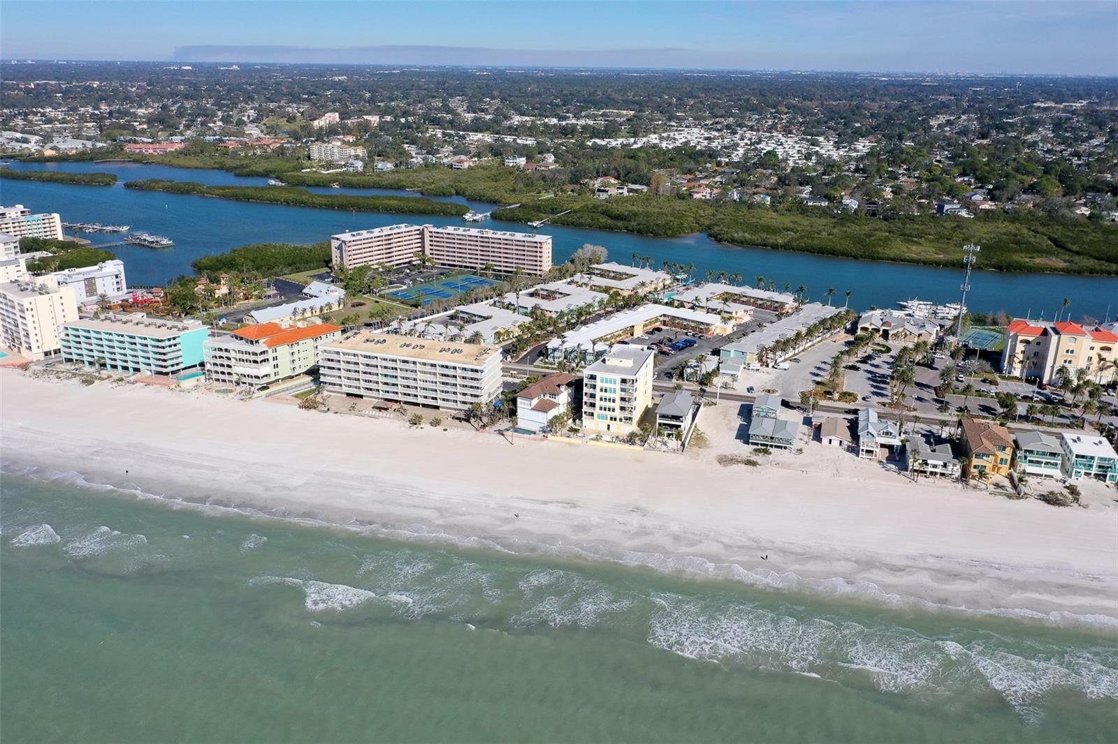 19417 GULF BLVD #E201, INDIAN ROCKS BEACH, FL, 33785