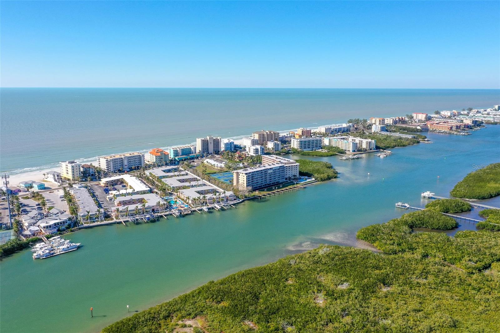 19417 GULF BLVD #E201, INDIAN ROCKS BEACH, FL, 33785