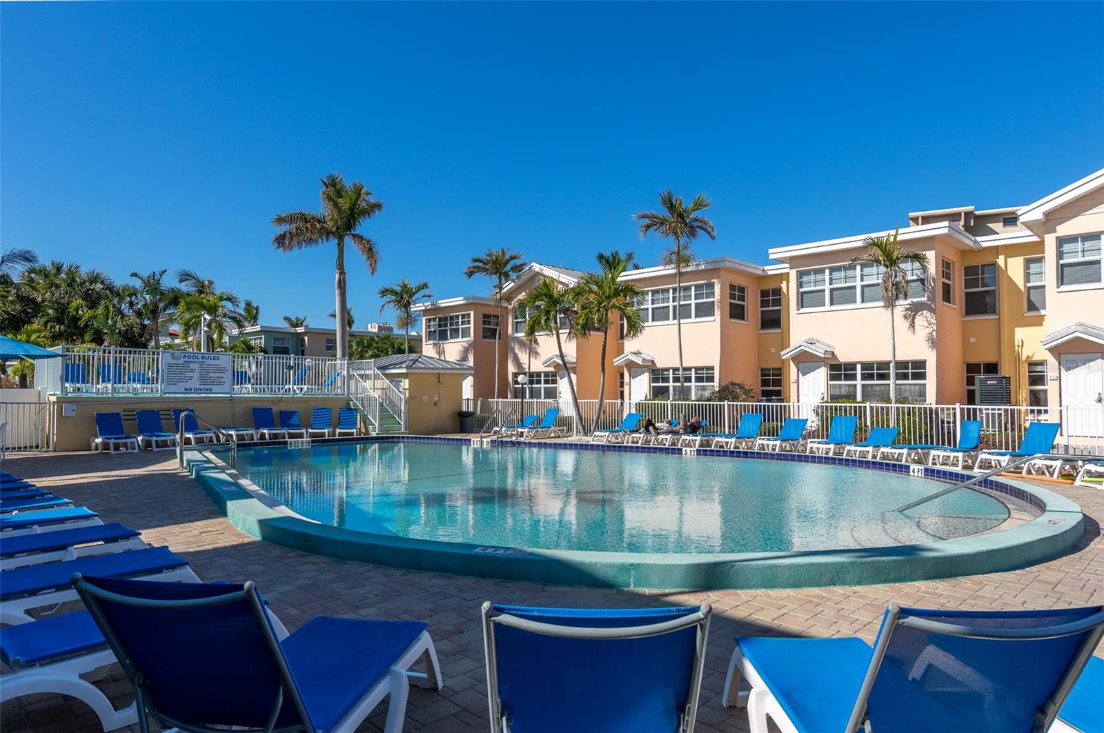 19417 GULF BLVD #E201, INDIAN ROCKS BEACH, FL, 33785
