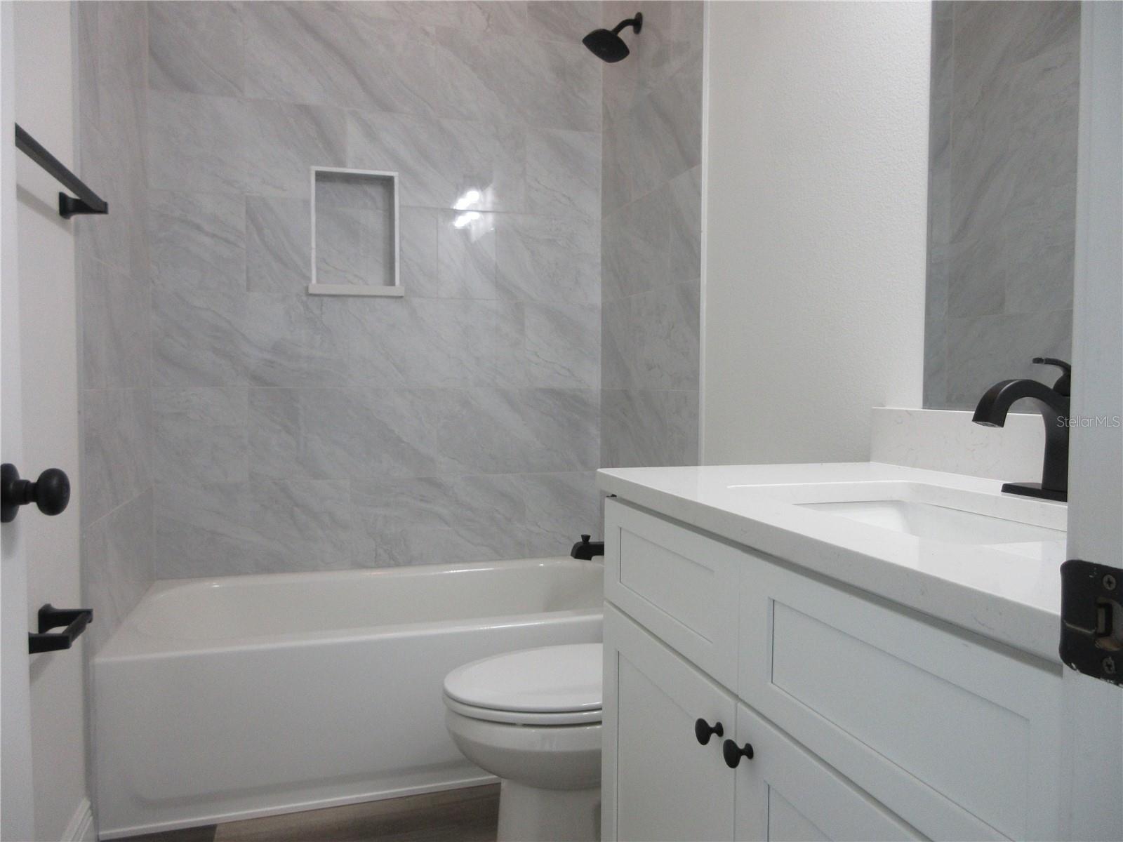 13055 NE 7TH LOOP, SILVER SPRINGS, FL, 34488