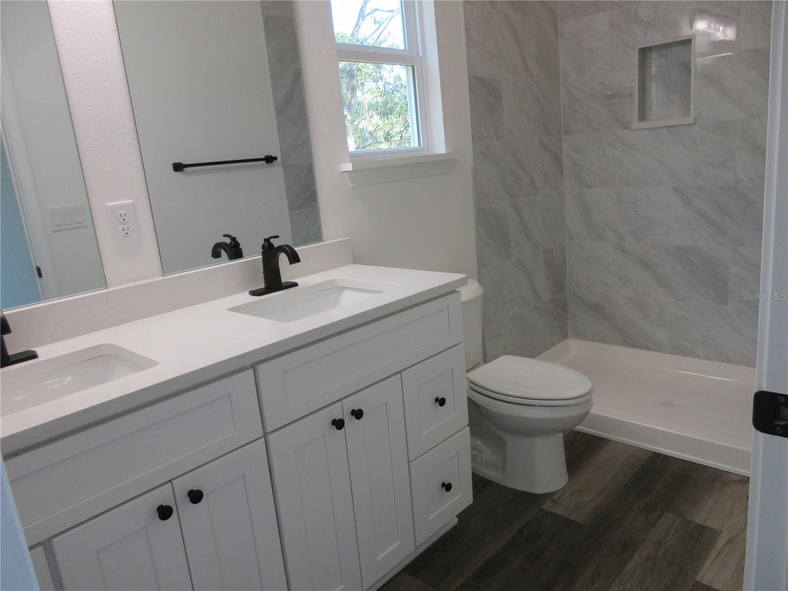 13055 NE 7TH LOOP, SILVER SPRINGS, FL, 34488