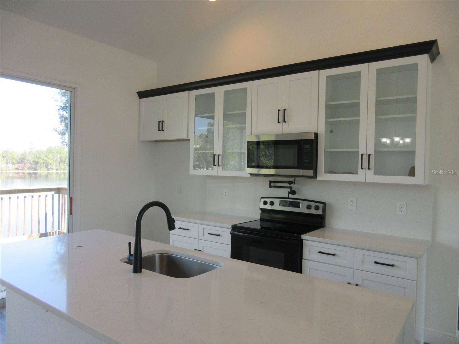 13055 NE 7TH LOOP, SILVER SPRINGS, FL, 34488
