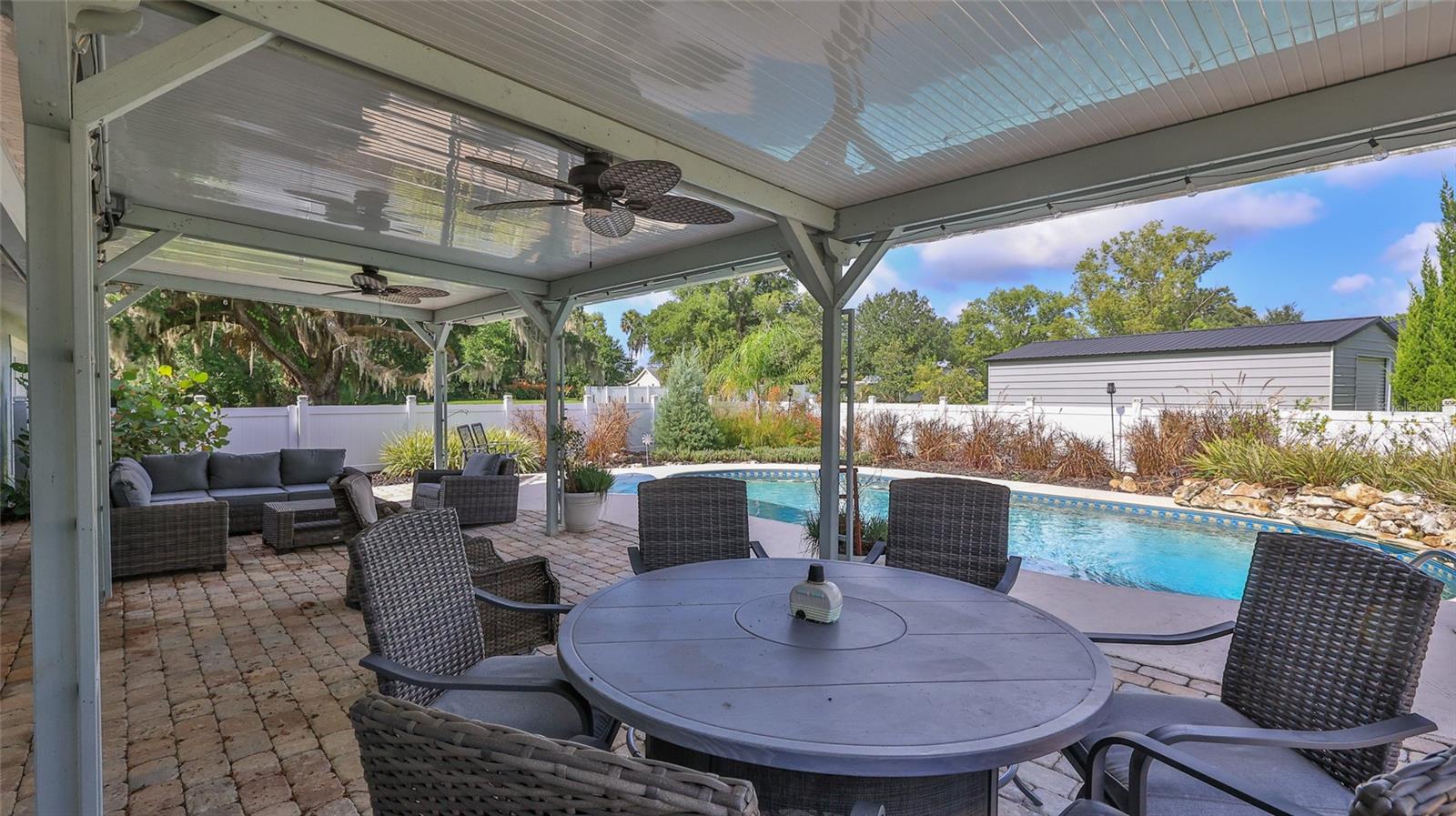 2530 E NEW YORK AVE, DELAND, FL, 32724