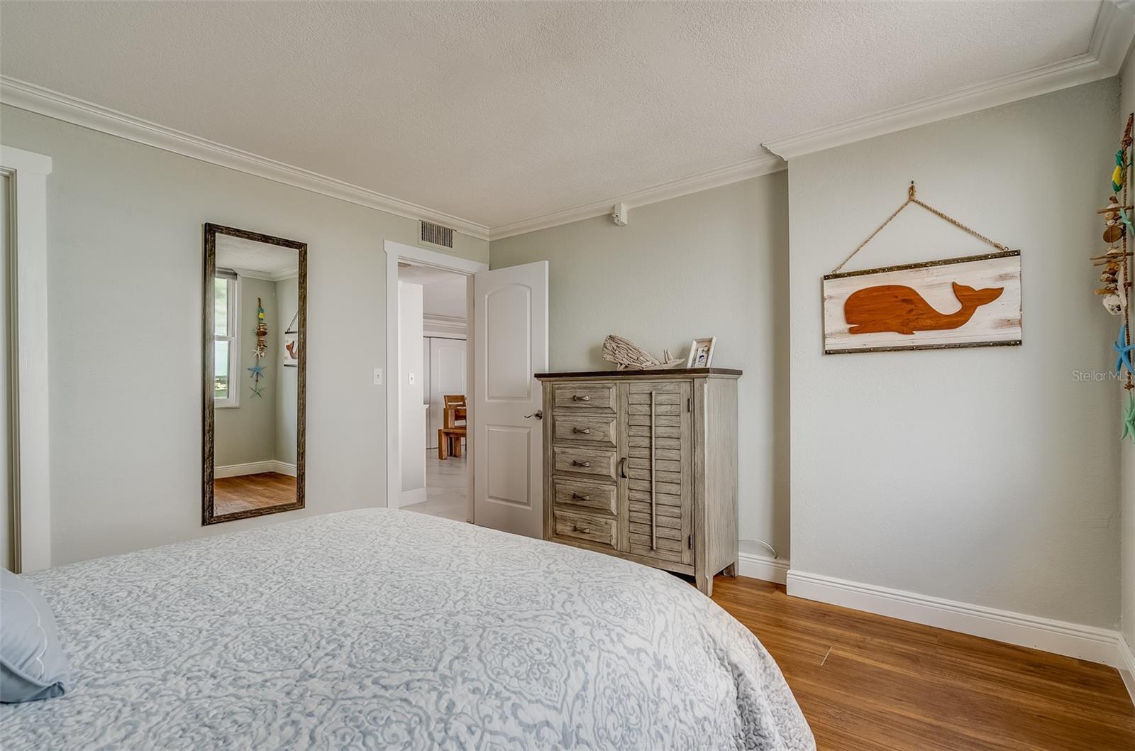 255 DOLPHIN PT #1012, CLEARWATER BEACH, FL, 33767