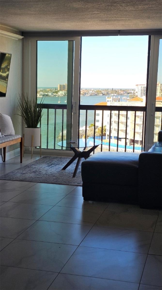 255 DOLPHIN PT #1012, CLEARWATER BEACH, FL, 33767