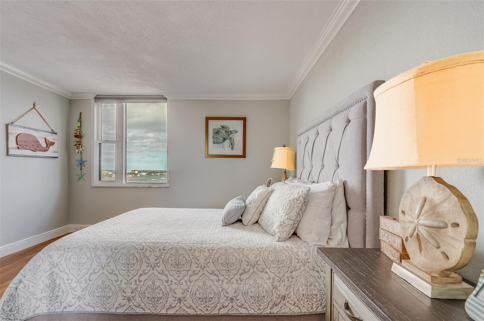 255 DOLPHIN PT #1012, CLEARWATER BEACH, FL, 33767