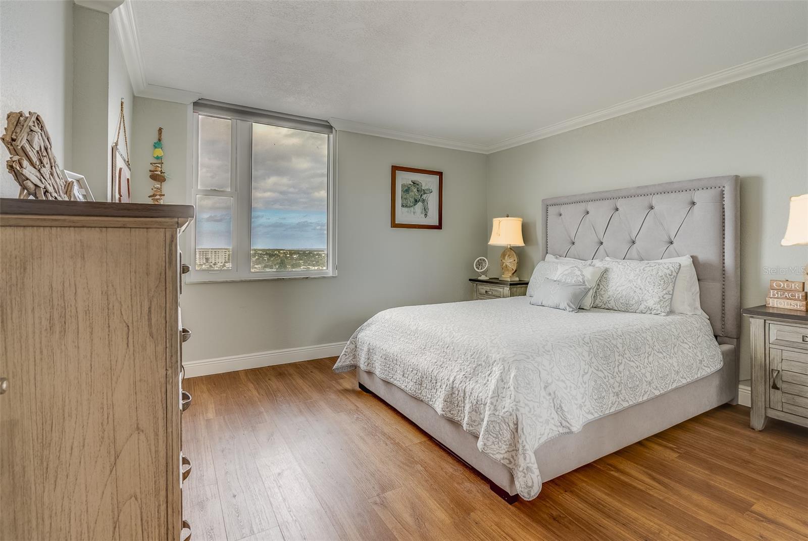 255 DOLPHIN PT #1012, CLEARWATER BEACH, FL, 33767