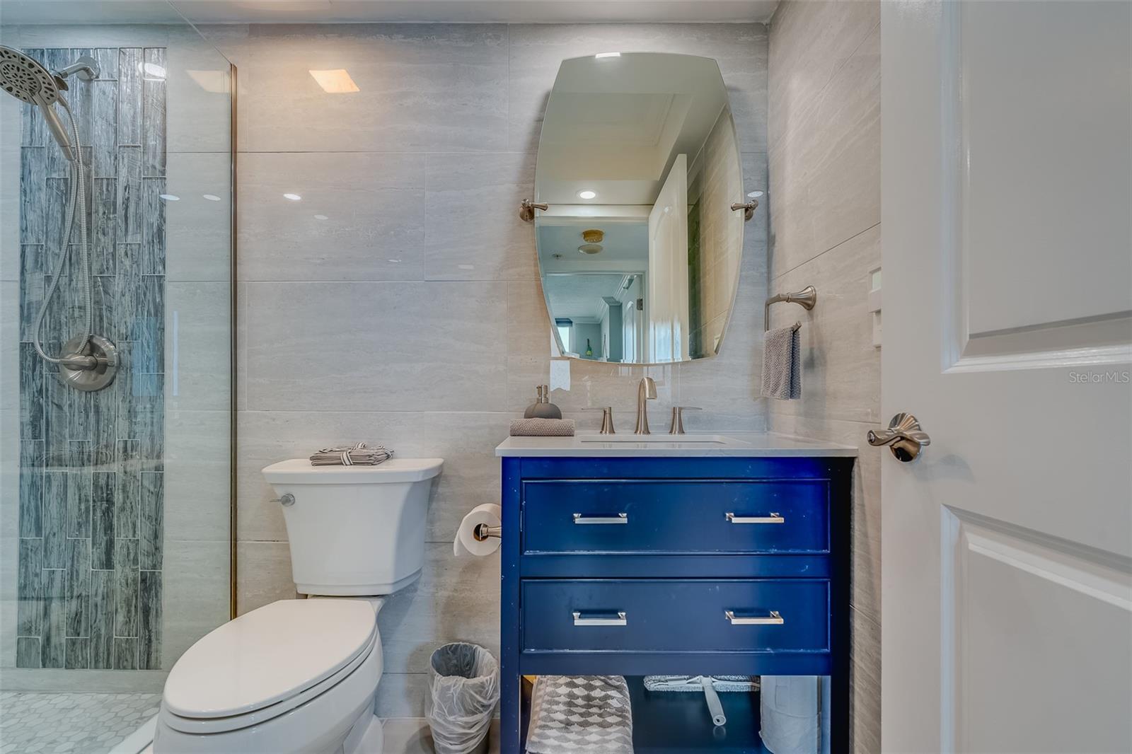 255 DOLPHIN PT #1012, CLEARWATER BEACH, FL, 33767