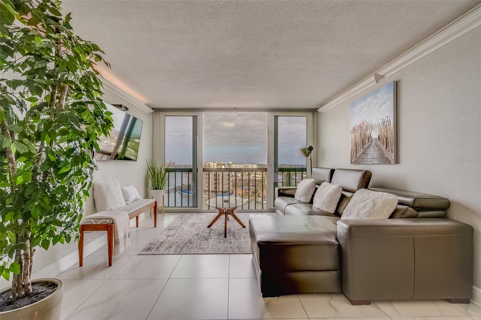 255 DOLPHIN PT #1012, CLEARWATER BEACH, FL, 33767