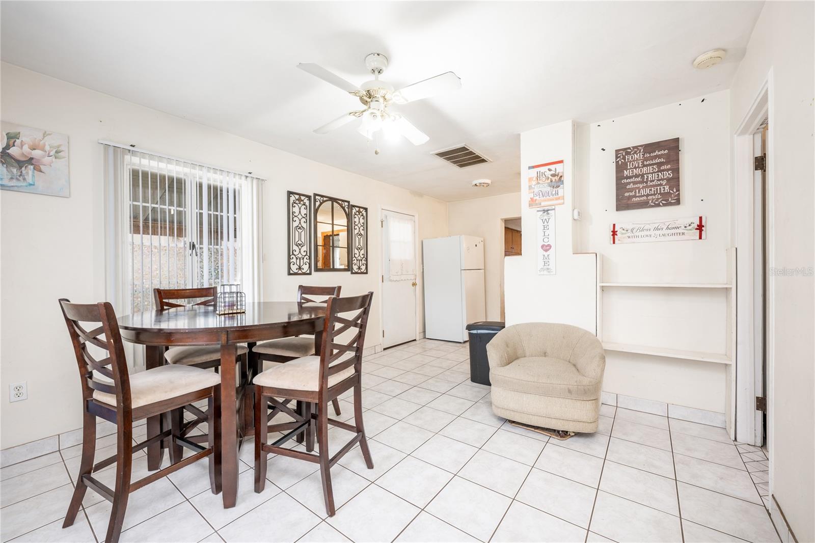 103 E LAUREL OAK DR, EUSTIS, FL, 32726