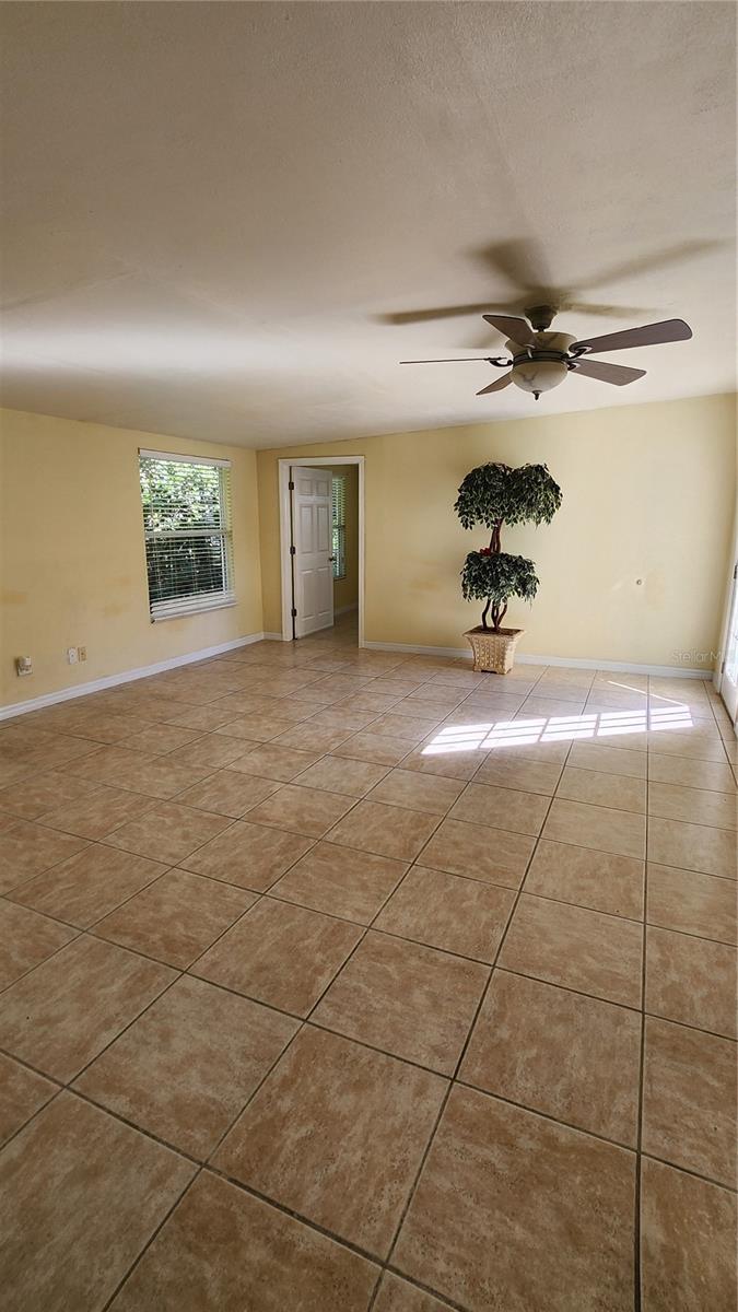 2342 FLAMINGO LAKES DR, KISSIMMEE, FL, 34743