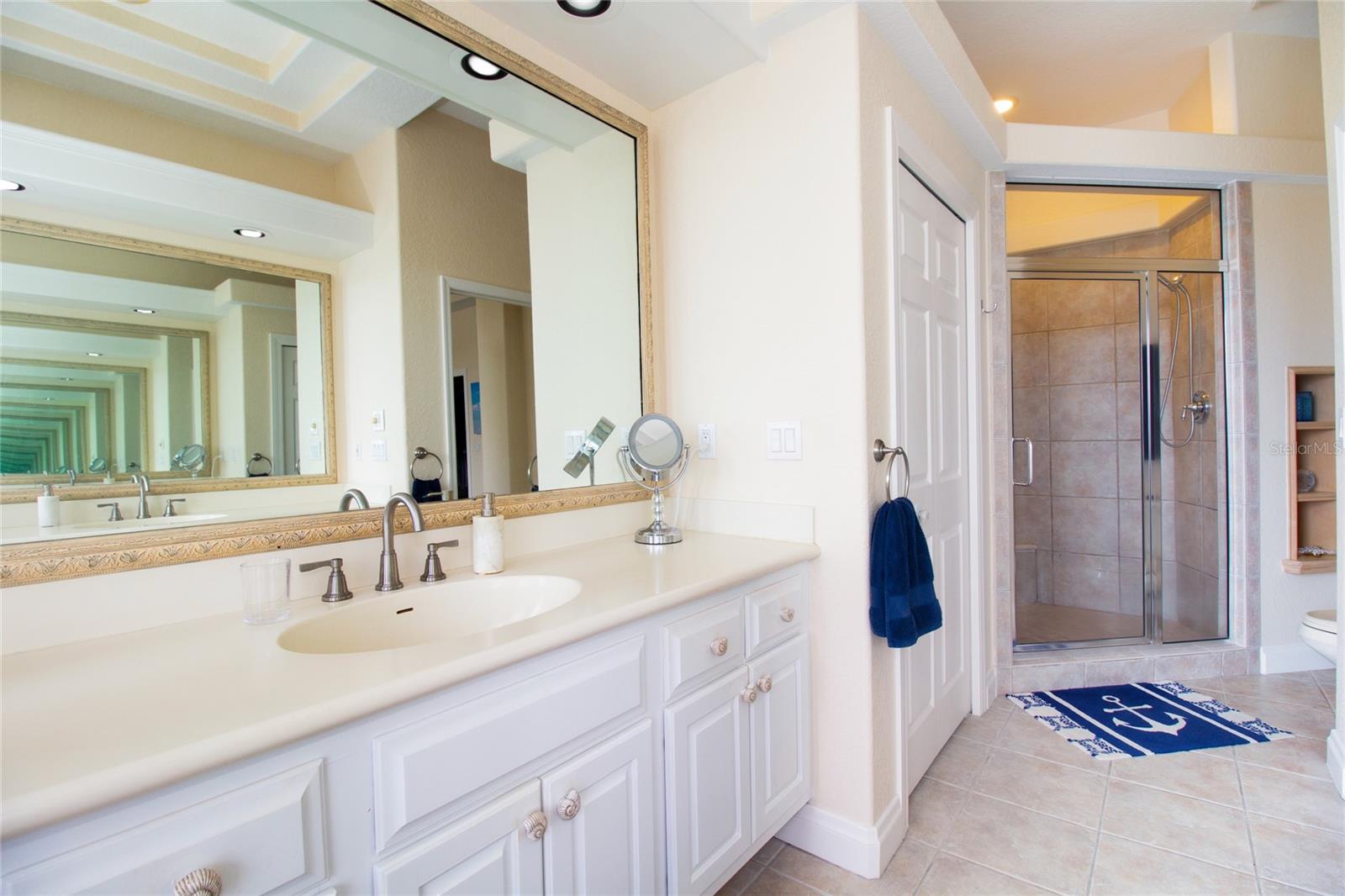 301 MIDWAY IS, CLEARWATER BEACH, FL, 33767