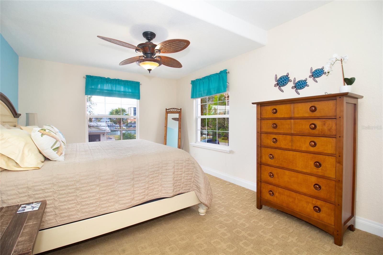 301 MIDWAY IS, CLEARWATER BEACH, FL, 33767