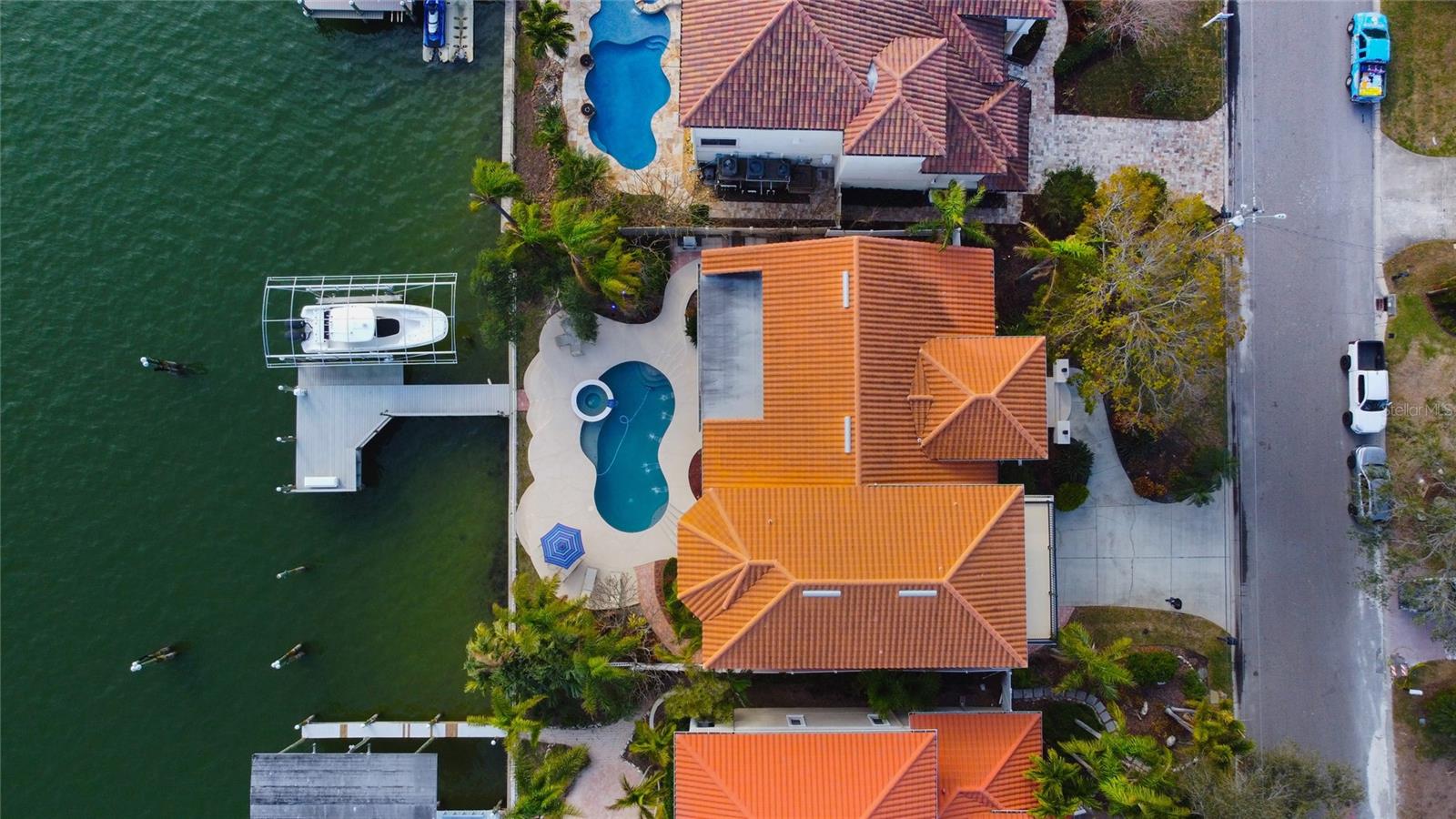 301 MIDWAY IS, CLEARWATER BEACH, FL, 33767