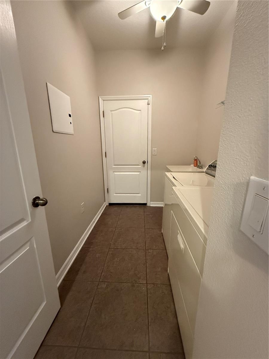 2402 MISTY COVE CIR, APOPKA, FL, 32712