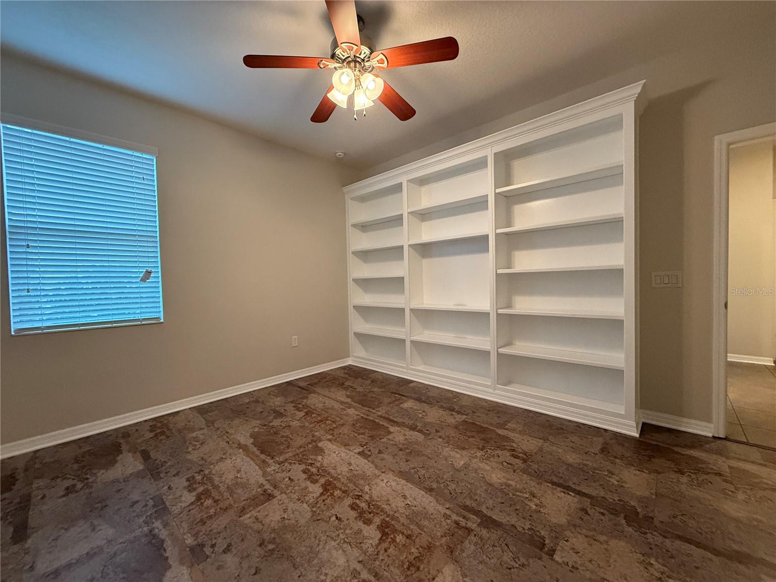 2402 MISTY COVE CIR, APOPKA, FL, 32712