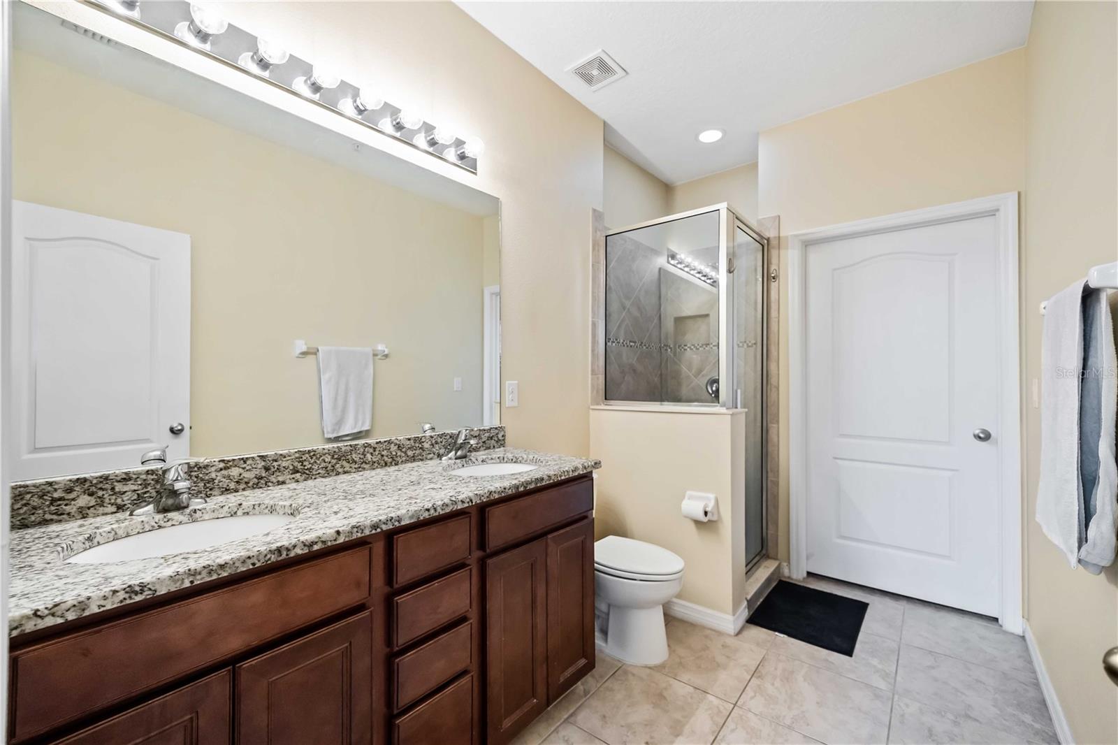 8120 ENCLAVE WAY #101, SARASOTA, FL, 34243
