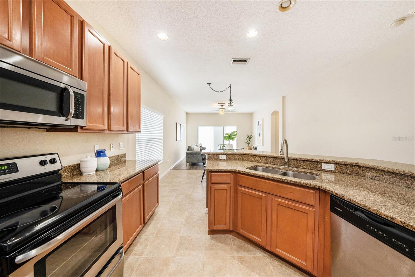 9642 CYPRESS HARBOR DR, GIBSONTON, FL, 33534