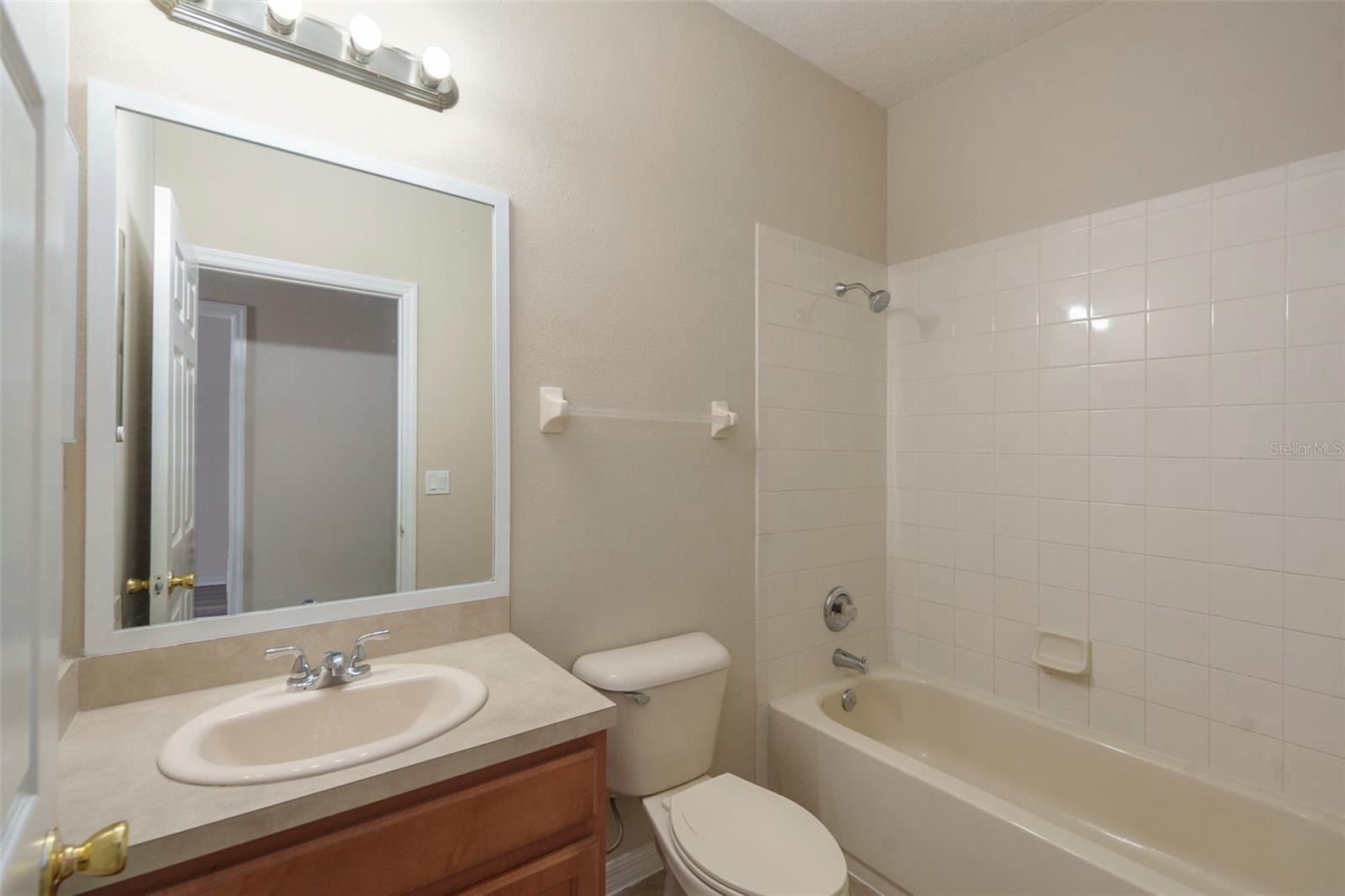 9642 CYPRESS HARBOR DR, GIBSONTON, FL, 33534