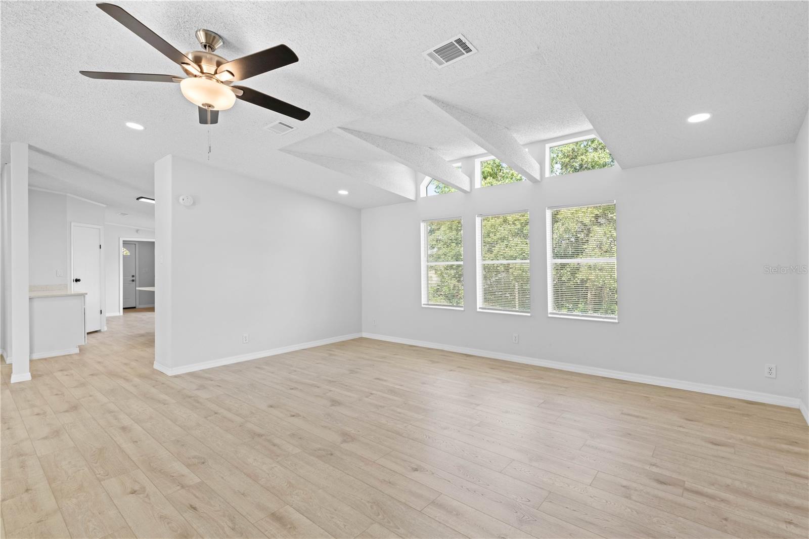 39705 SUNBURST DR, DADE CITY, FL, 33525
