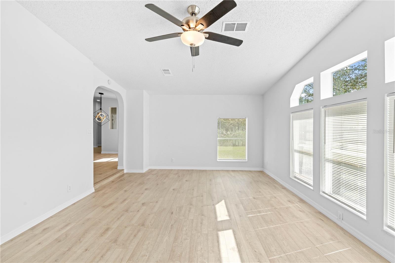 39705 SUNBURST DR, DADE CITY, FL, 33525