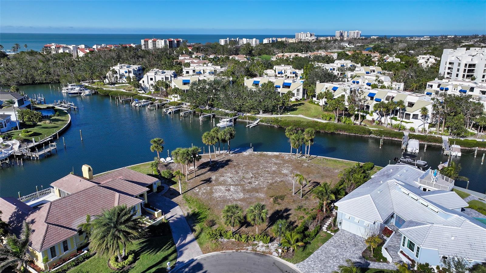 1641 HARBOR CAY LN, LONGBOAT KEY, FL, 34228