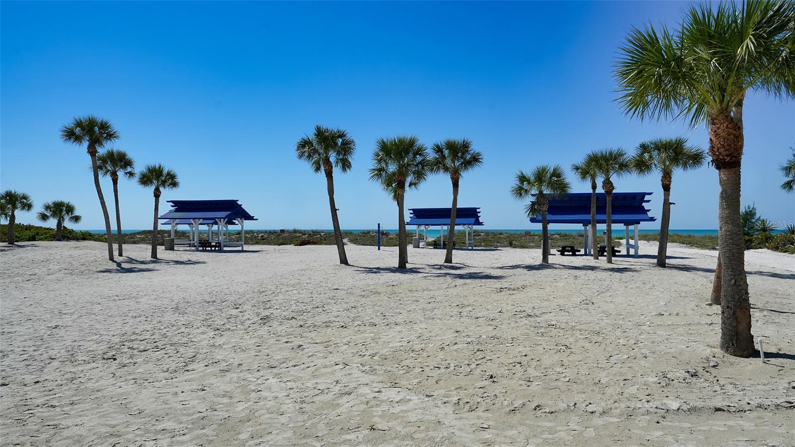 1641 HARBOR CAY LN, LONGBOAT KEY, FL, 34228