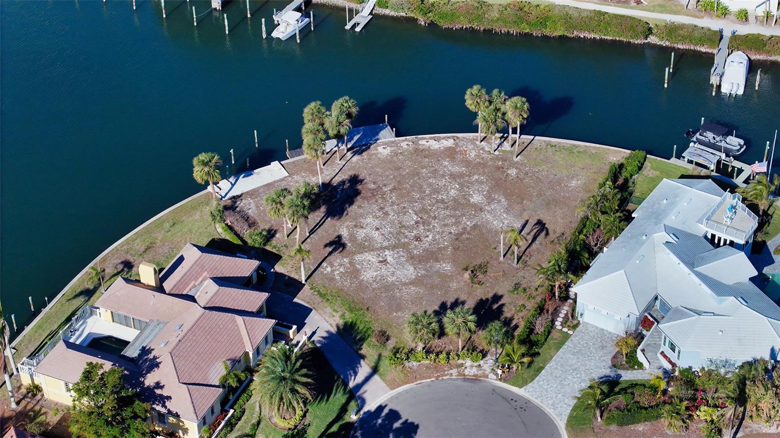 1641 HARBOR CAY LN, LONGBOAT KEY, FL, 34228