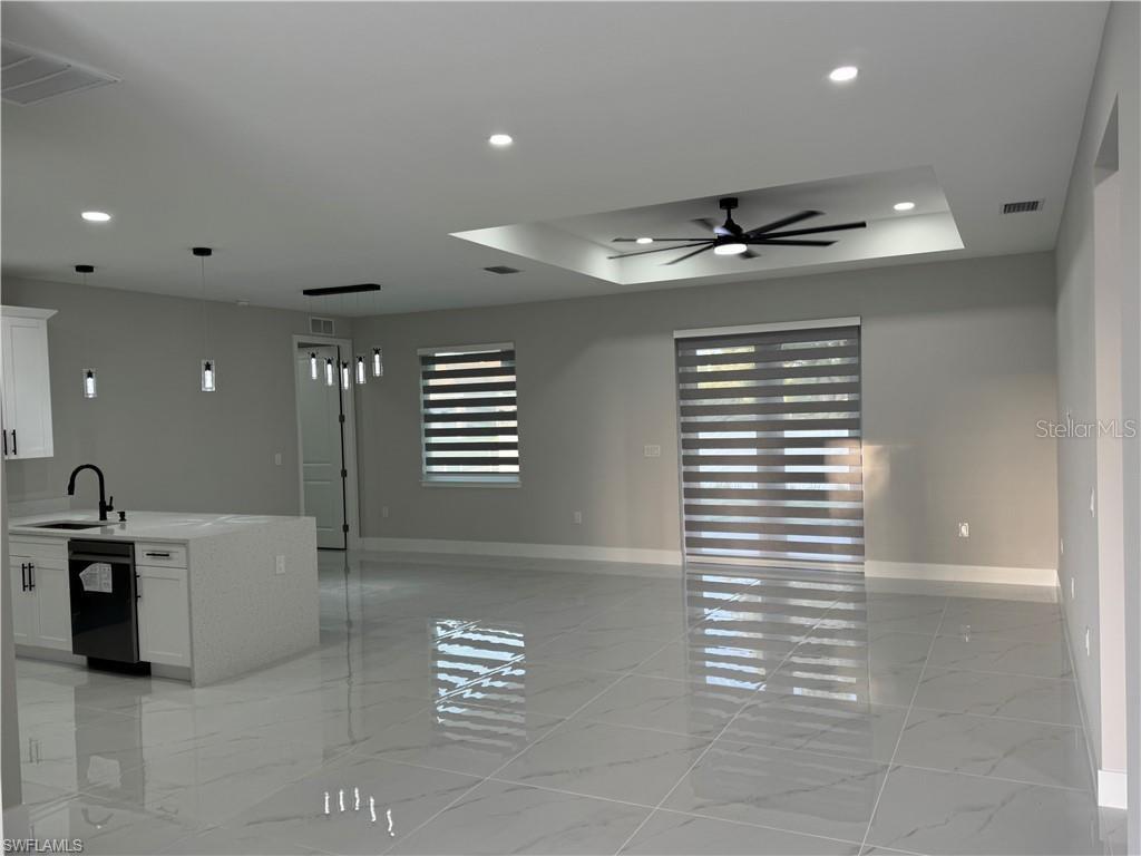 2902 49TH ST SW, LEHIGH ACRES, FL, 33976
