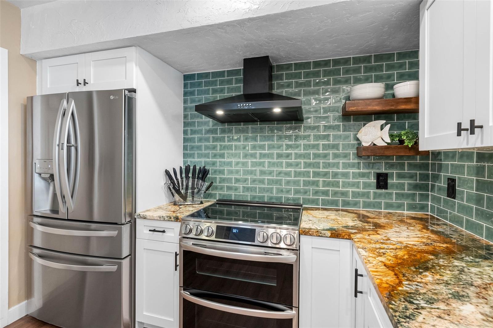5166 39TH ST S, ST PETERSBURG, FL, 33711