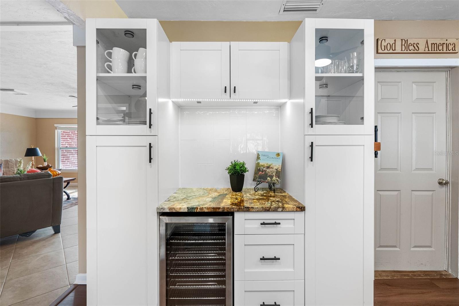 5166 39TH ST S, ST PETERSBURG, FL, 33711