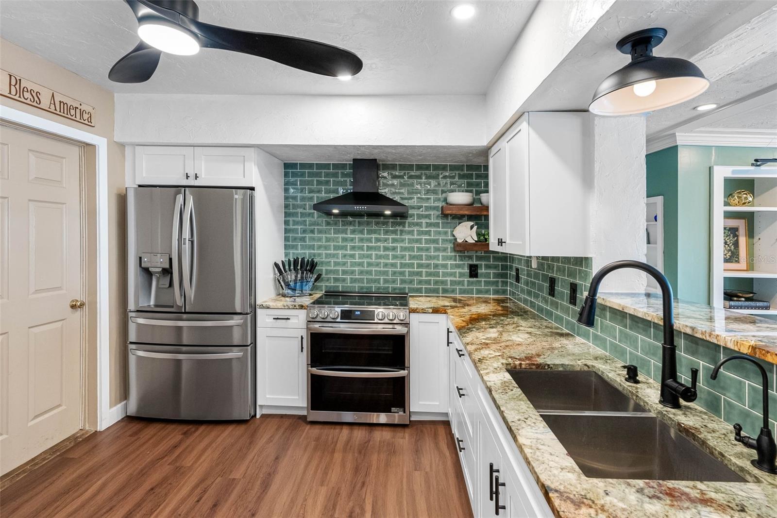 5166 39TH ST S, ST PETERSBURG, FL, 33711