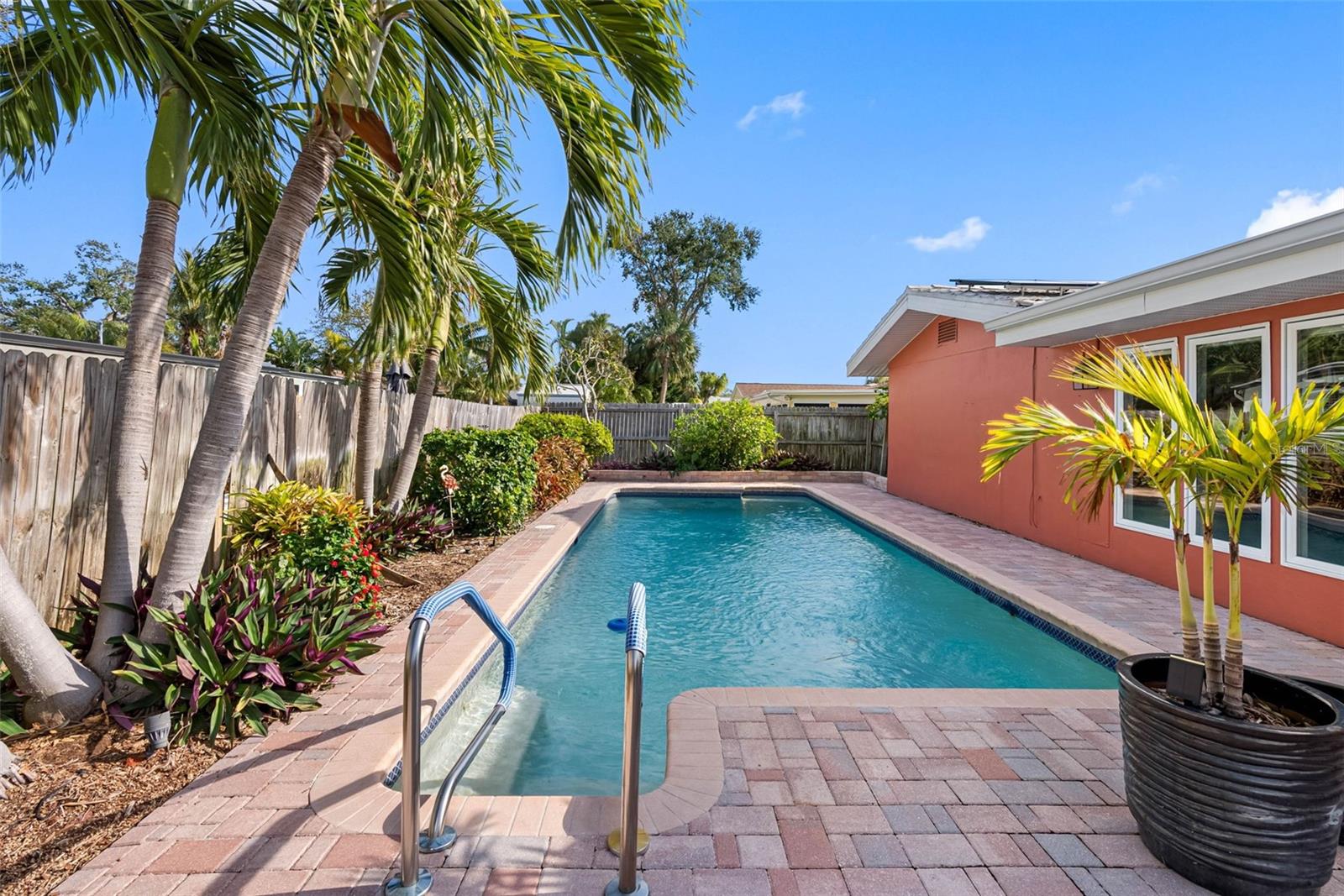 5166 39TH ST S, ST PETERSBURG, FL, 33711