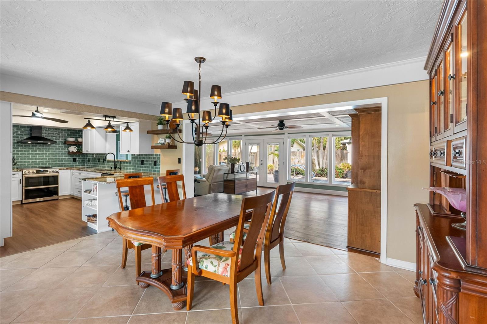 5166 39TH ST S, ST PETERSBURG, FL, 33711