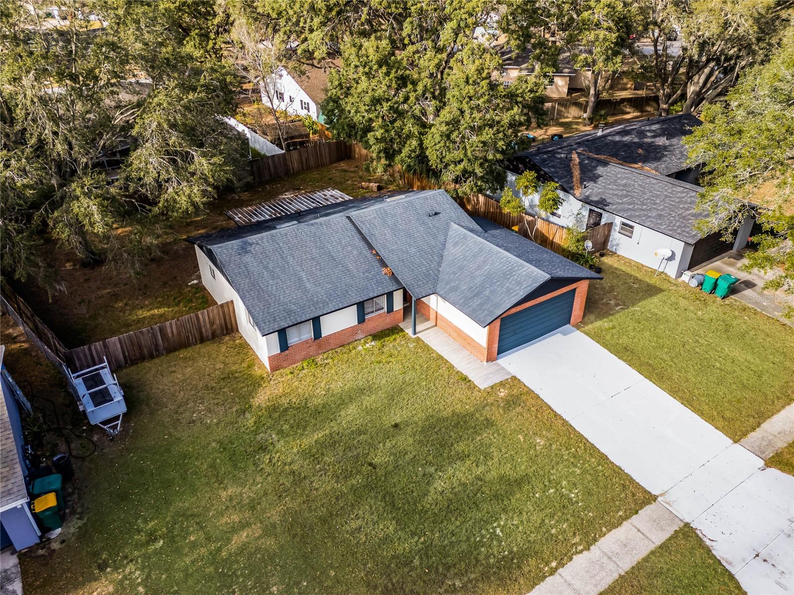 2725 LAKEWOOD LN, EUSTIS, FL, 32726